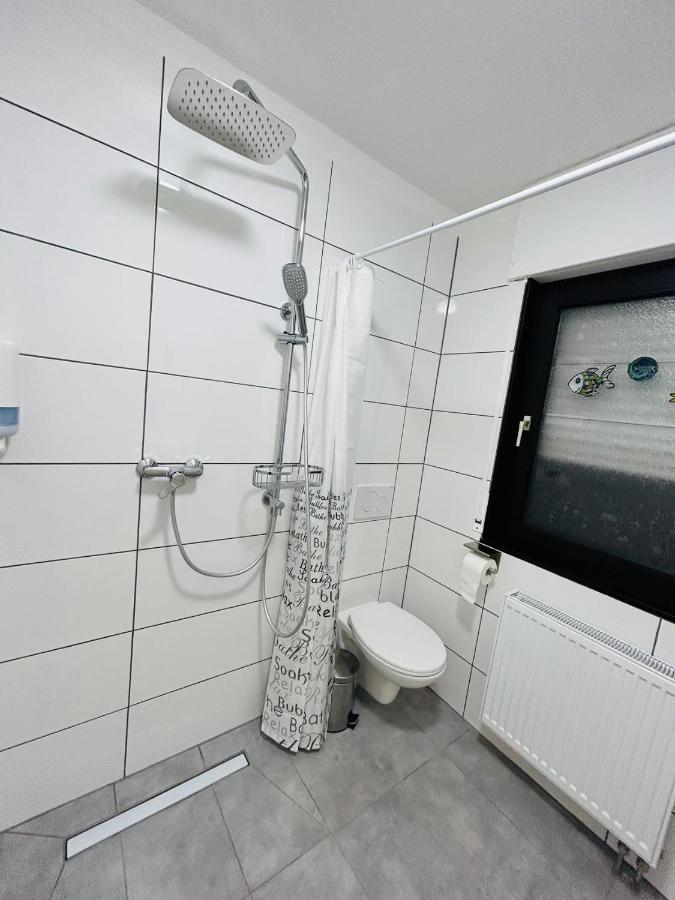 Ferienwohnung Messe Hv-1 Düsseldorf Exterior foto